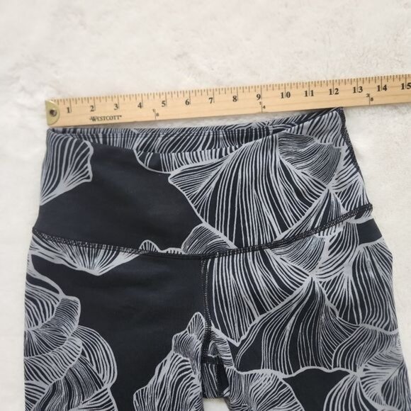 The north Face leggings size M - Picture 4 of 13